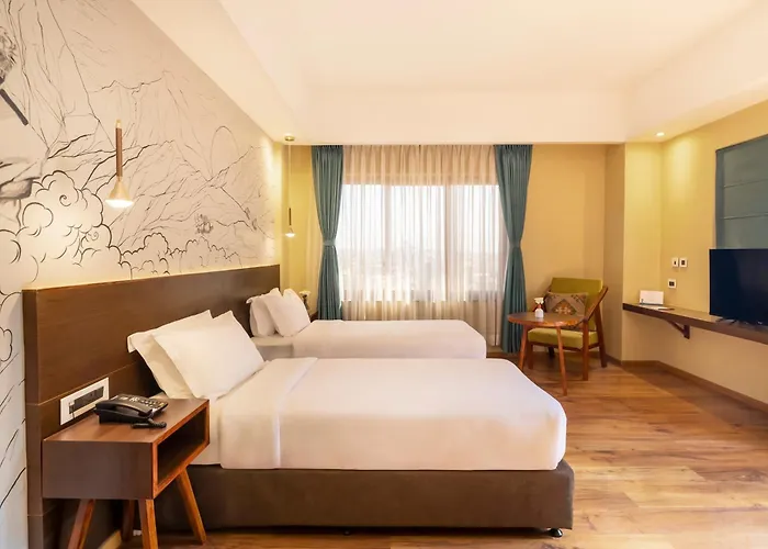 Hotel Atisha 3*