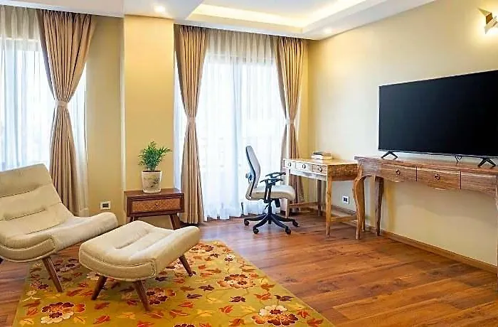 Atisha Hotel 3*